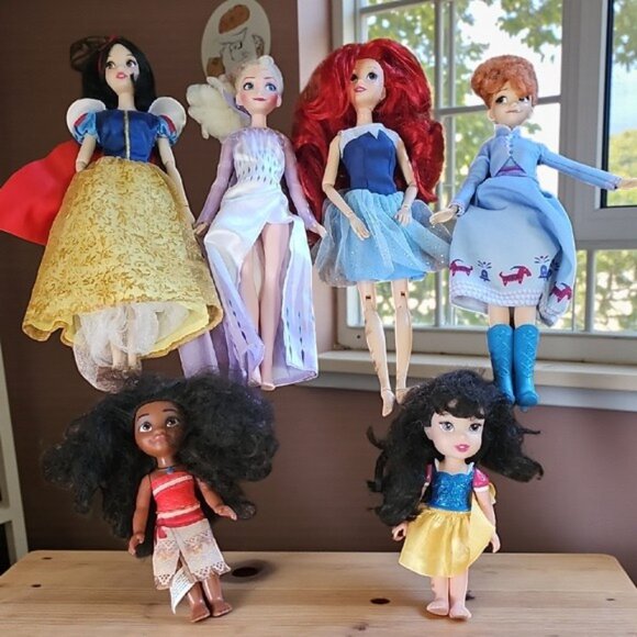 6 Disney Princess Doll Collection dressed Barbie Size - Picture 2 of 14
